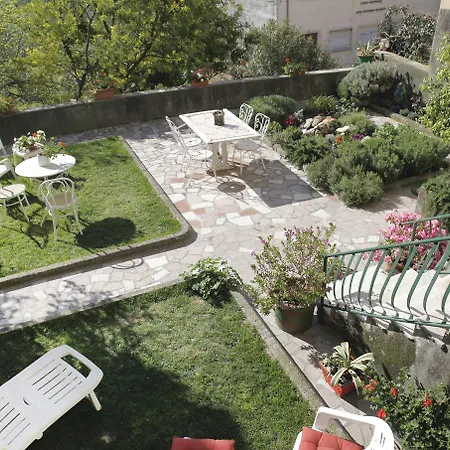Peverello Bed & Breakfast *