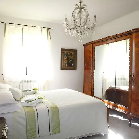 Peverello Bed & Breakfast Castelnuovo Magra
