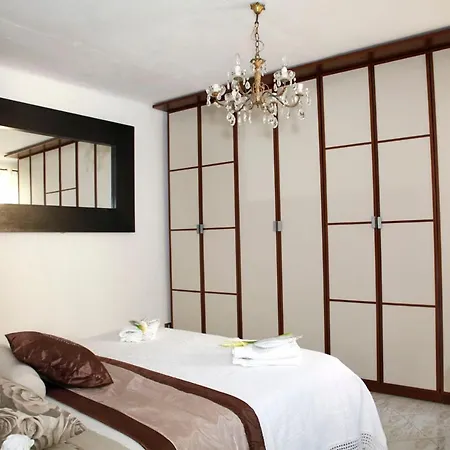 Peverello Bed & Breakfast Castelnuovo Magra
