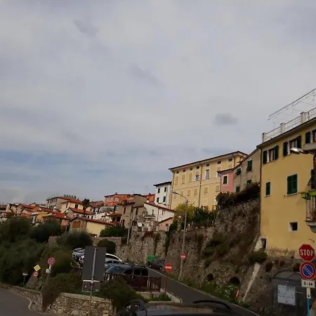 Peverello Bed & Breakfast Castelnuovo Magra